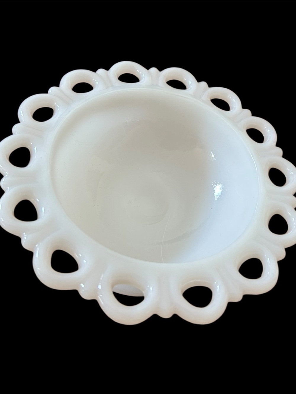 Anchor Hocking White Milk Glass Bowl with Loop Lace Rim